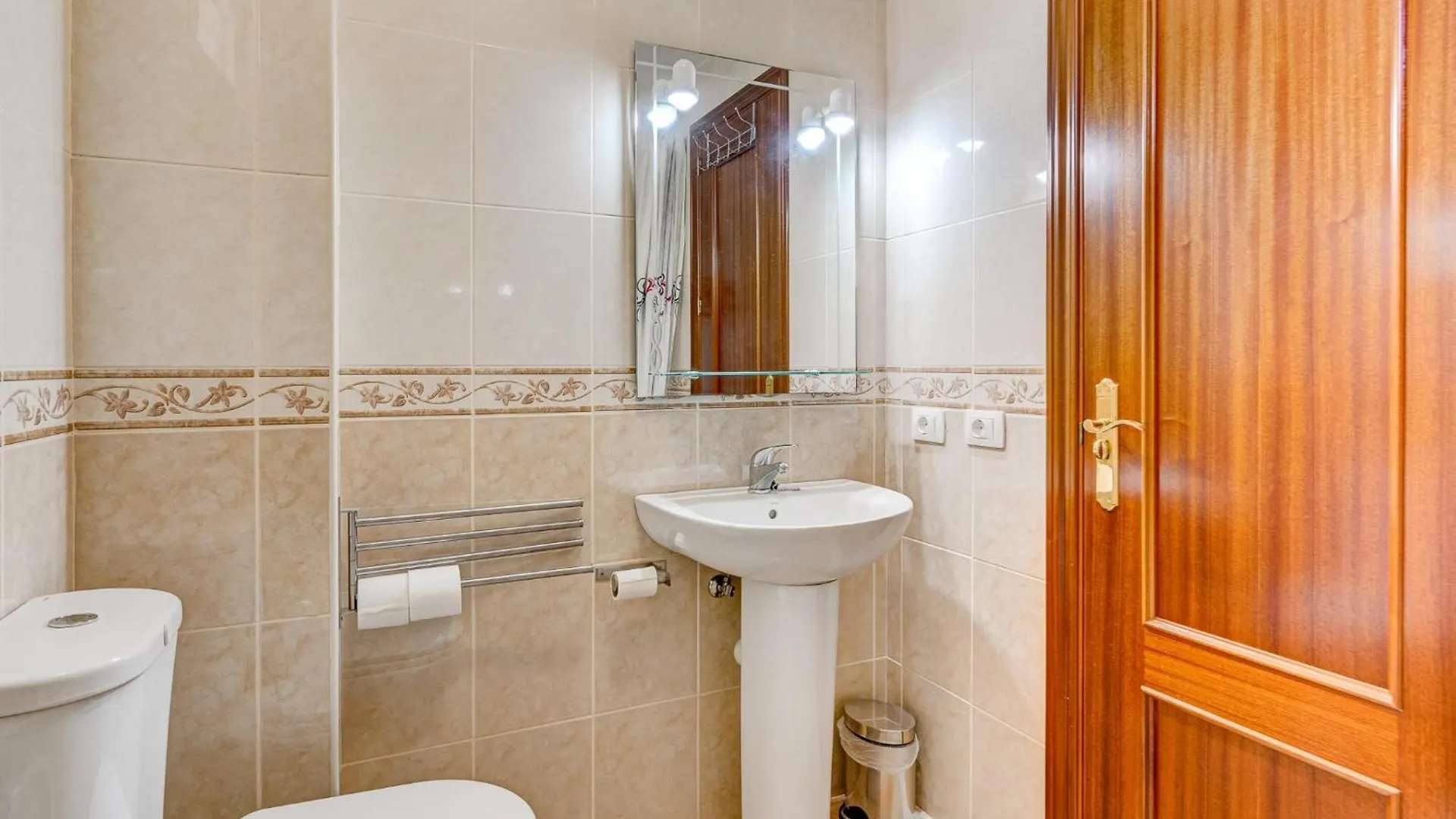 Vista Verde 2 Bedrooms Apartment San Isidro  Spain